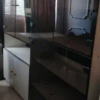 بوفه ویترین شیشه ای
