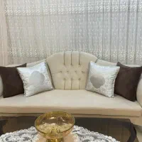مبل کلاسیک 7 نفره با ناهار خوری 8 نفره و ویترین