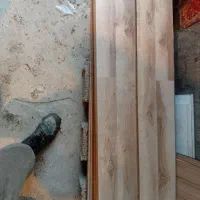 فروش درب با چهار چوب نو وپشم سنگ نو و پارکت|مصالح و تجهیزات ساختمان|فومن, |دیوار