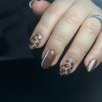 کاشت ناخن ترمیم ژلیش