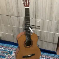 گیتار hohner hc06