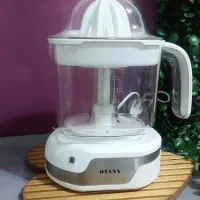 آب پرتقال گیر / آب مرکبات گیر