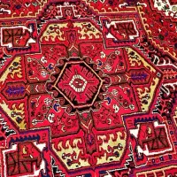 یک تخته فرش دستباف لاکی نمرور