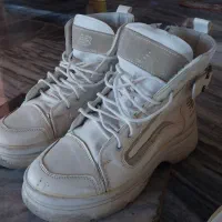 پوتین دخترانه