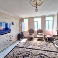 65-متر-دوخواب-خوش-نقشه-و-نورگیر-روبروی-مترو