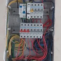 برقکاری ولوله کشی بامهارت بالاانجام میشه