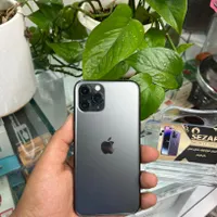 اپل iPhone 11 Pro با حافظهٔ ۲۵۶ گیگابایت