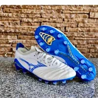 کفش فوتبال آدیداس نایک|کیف، کفش، کمربند|شیراز, انجیر|دیوار