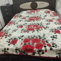 فروش تختخواب دونفره و دوعدد پاتختی