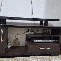 میز تلویزیون در حد نو