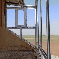 تعمیر کار درب وپنجره