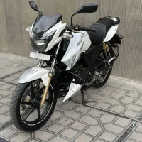 اپاچی ۱۸۰ مدل ۹۵ استثنائی