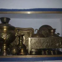 سرویس کامل منقل و سماور قوری و پارچ و... برنجی