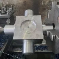 تراشکار و فرزکار ماهر  دستی