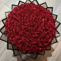 دسته گل روبانی ۱۰۰ تایی شاین دار