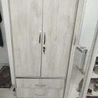 کمد لباس خاکستری