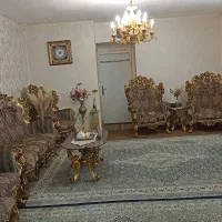 مبل ۹ نفره سلطنتی همراه میزوسط و دوعسلی|مبلمان خانگی و میز عسلی|ری, شهادت|دیوار