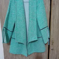 یک عدد پالتو ۵۰۰ و یه کت مجلسی شیک ۷۰۰