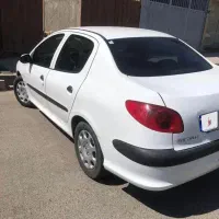 ۲۰۶sd v8- صندوقدار