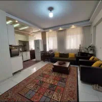۸۵ متر/۲خواب/ خطیی روبه آفتاب/ قموشی