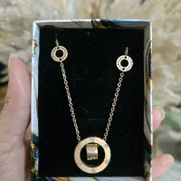 گردن بند طلا  کارتیر