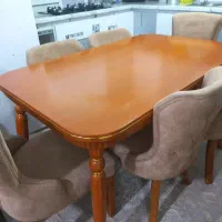 میز غذا خوری ۶ نفره   در حد نو