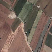 زمین-کشاورزی-همراه-آب