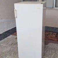 یخچال فریزر کوچک آزمایش