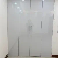 خانه (کابینت هایگلاس با لاین طلایی) سبز|مصالح و تجهیزات ساختمان|قم, شهرک مهدیه|دیوار