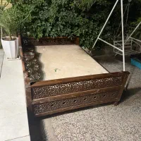 تخت سنتی