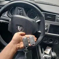 کلید سازی بازکردن قفل و درب و ساخت ریموت|خدمات پیشه و مهارت|شیراز, شهرک امیر کبیر|دیوار