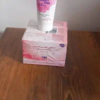 پک روشن کننده صورت و بدن