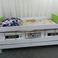 تخت خواب گهواره‌ای سالم