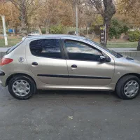 پژو ۲۰۶ بی رنگ