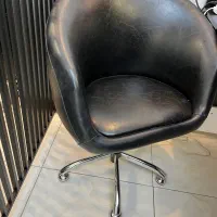 صندلی تابوره و کوپ و میز ناخن