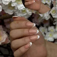 کاشت و ترمیم ناخن رباط کریم