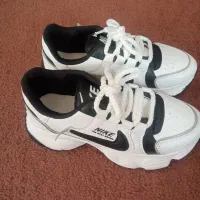 کفش NIKEزنانه سایز۳۹|کیف، کفش، کمربند|آبدانان, |دیوار