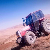 تراکتور|خودرو سنگین|لاران, |دیوار