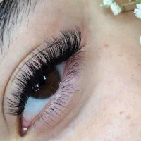 اکستنشن مژه با ۴۰٪ تخفیف|خدمات آرایشگری و زیبایی|شیراز, دشت چنار|دیوار