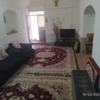 منزل-با-حیاط-بزرگ