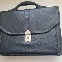 کیف و کوله پشتی خارجی|کیف، کفش، کمربند|شیراز, ریشمک|دیوار