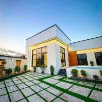 ویلای استخر دار با طراحی مدرن ۳۶۰ متری