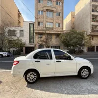 ساینا اتومات ۱۳۹۷|خودرو سواری و وانت|تهران, درختی|دیوار