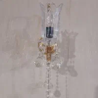 دیواره لاله طلایی با آویز کریستال در حد نو|لوستر و چراغ آویز|مشهد, کلاهدوز|دیوار