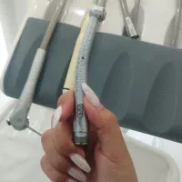 تعمیرات تخصصی تجهیزات دندان‌پزشکی