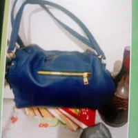 کیف‌وکفش|کیف، کفش، کمربند|کاشان, مدرس|دیوار