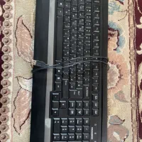 صفحه کلید مشکی