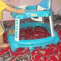 روروک بچه با کالسکه بچه