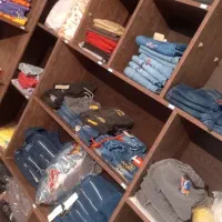 حراج لباس بچگانه برای مهدکودکی ها و پیش دبستانی ها|کفش و لباس بچه|کرمانشاه, |دیوار