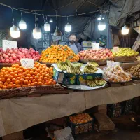 کارگر ساده میوه فروشی